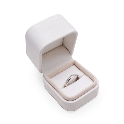 comprar Casamento de couro Ring Box Silver Stamping da guarda-joias magnética de veludo de CMYK 4C online manufacture