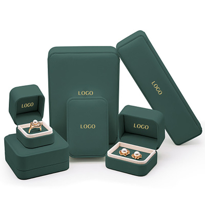 comprar Empacotamento feito sob encomenda luxuoso de Logo Magnetic Jewelry Box Bracelet online manufacture